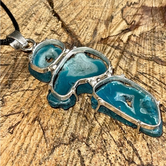 Large Drusy Solar Quartz Pendant 3 1/4" - Picture 14 of 15